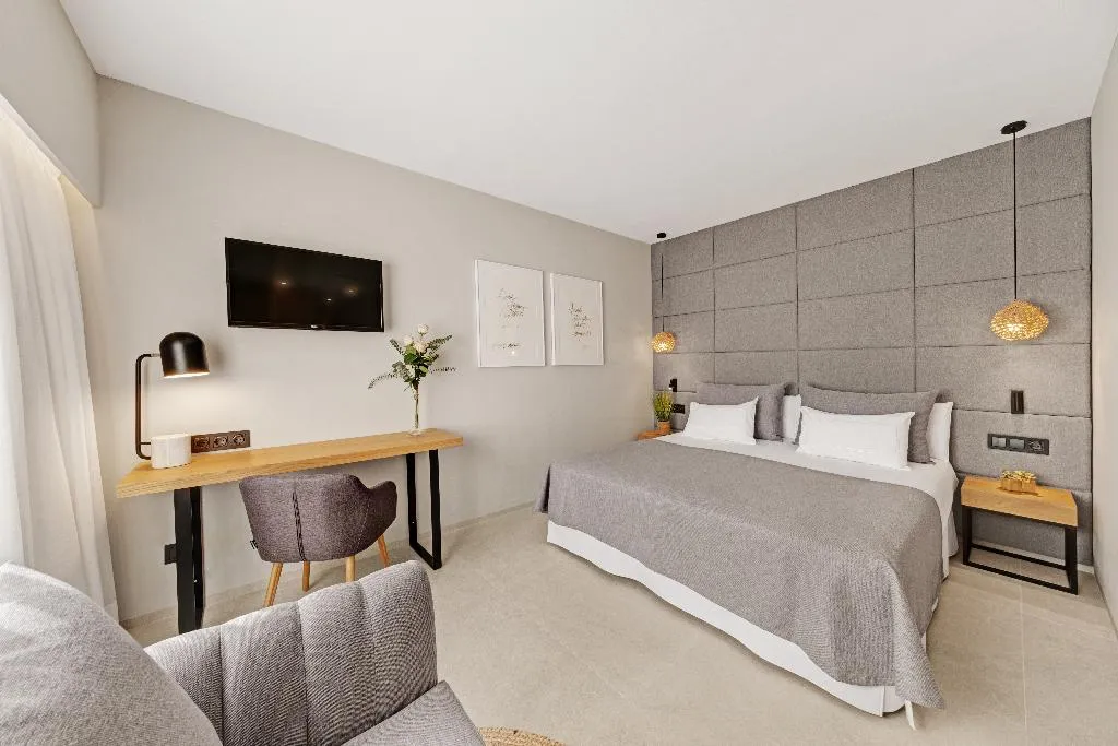 Double or Twin STANDARD Room, Almudaina, Majorca