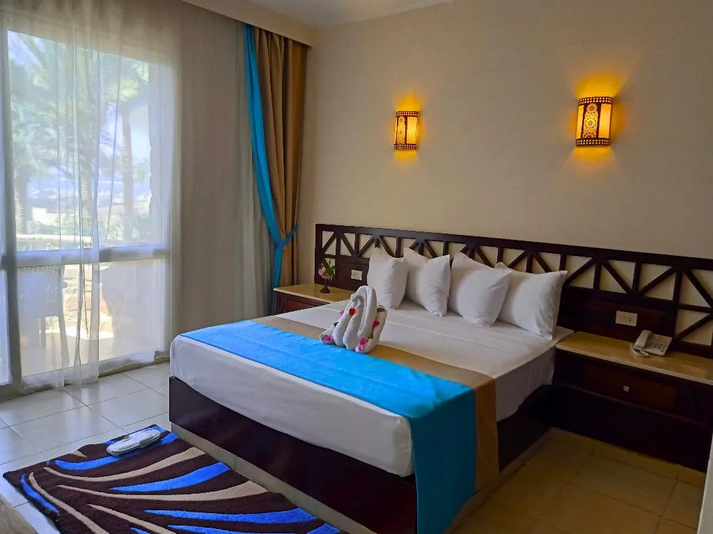 JUNIOR SUITE SEA VIEW Room, Utopia Beach Club, Red Sea Riviera