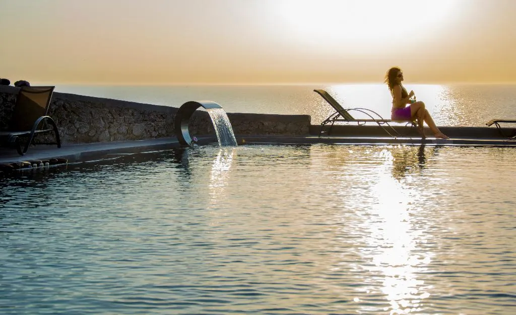 Pool, Sunset Faros, Santorini