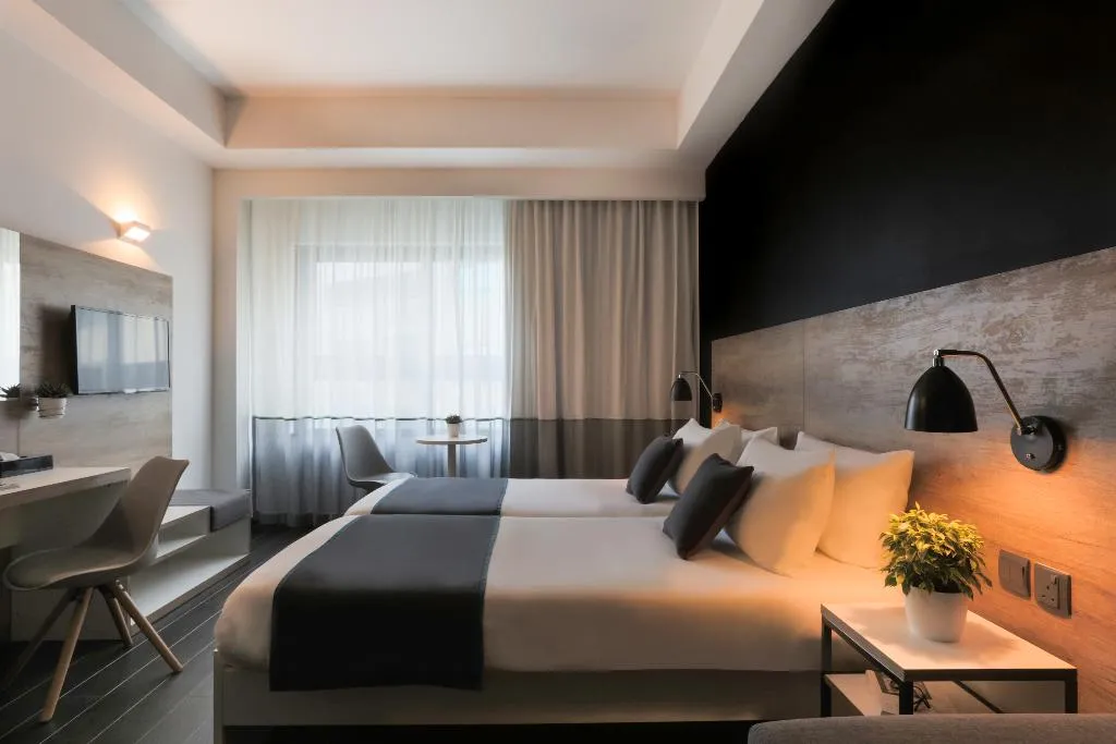 Double or Twin STANDARD Room, be.HOTEL, Malta