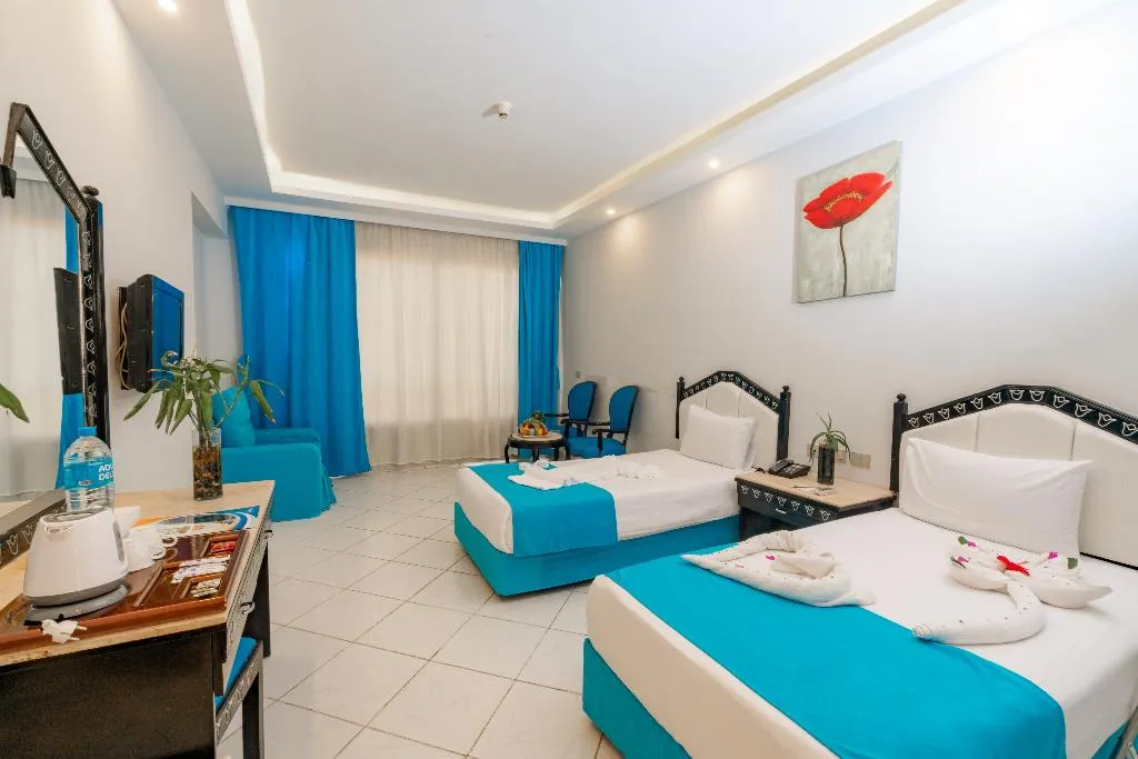 FAMILY ROOM STANDARD Room, King Tut Aqua Beach Resort, Red Sea Riviera