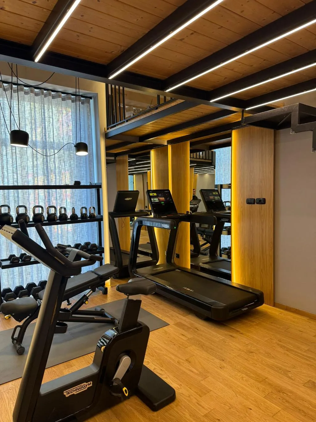 Sports and Entertainment, Best Western Plus Hotel Plaza, Naples