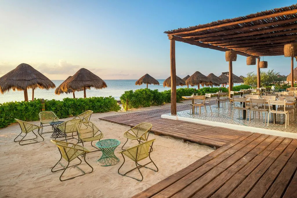 Terrace, Ocean Riviera Paradise All Inclusive, Cancun Area