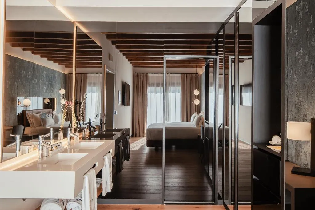 Room, Vincci Unuk, Seville