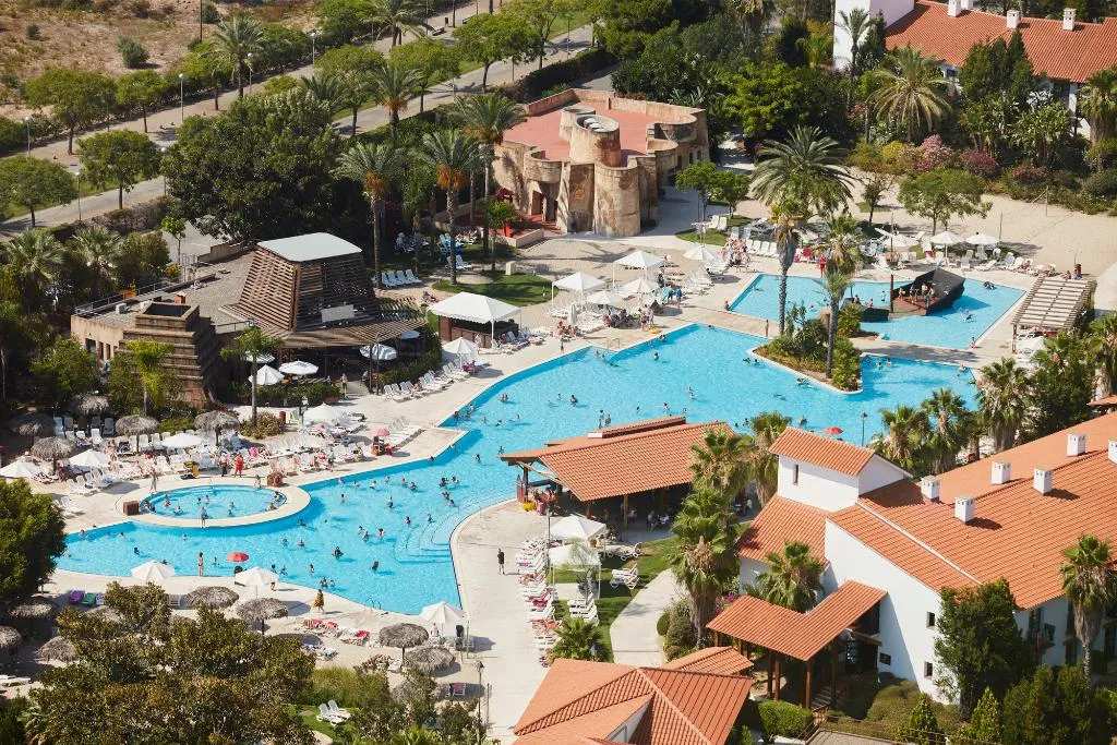 Pool, PortAventura El Paso + Ticket Included, Costa Dorada