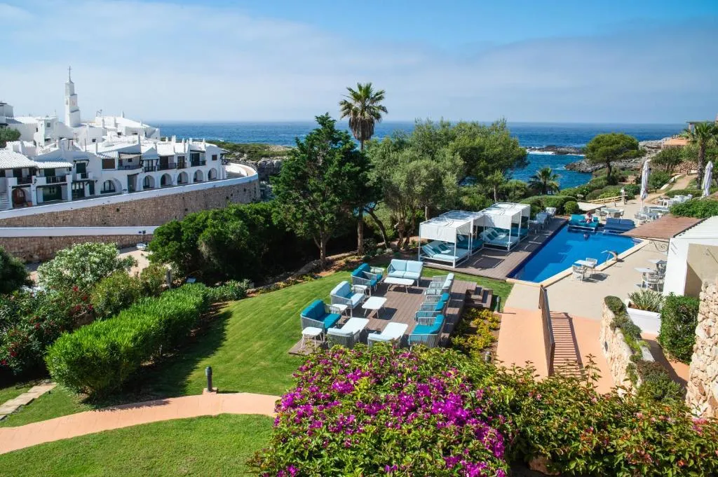 Lobby, Menorca Binibeca by Pierre & Vacances Premium*, Menorca
