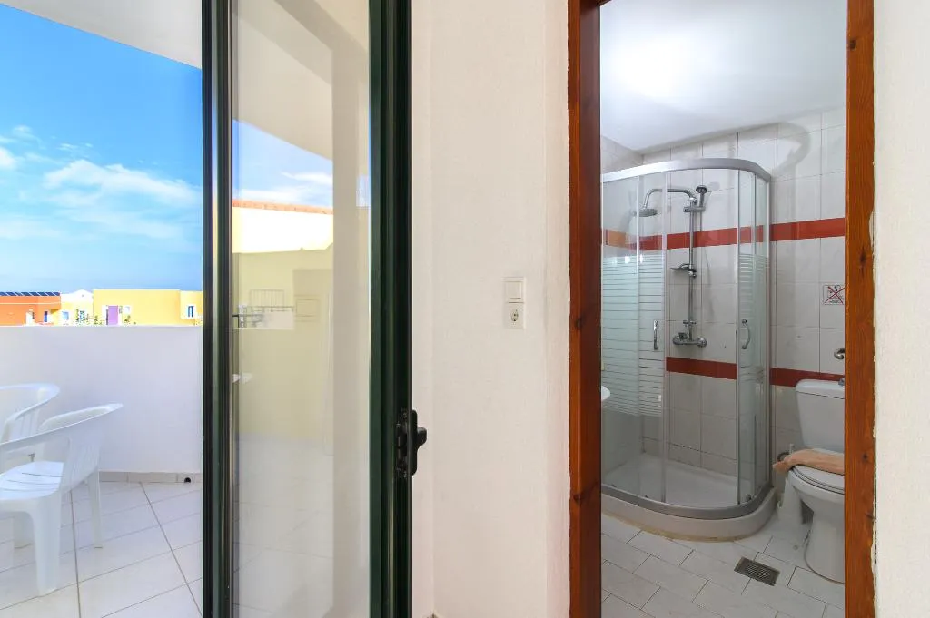 TRIPLE SUPERIOR Room, Ariadni Palace, Crete