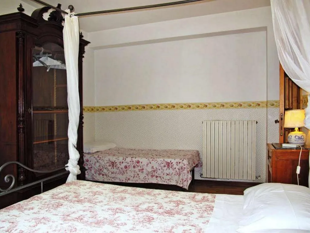 APARTMENT CAPACITY 7 Room, Podere Caldaruccio La Pineta, Perugia