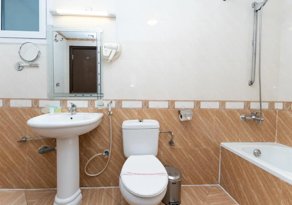 TWIN DELUXE Room, City Stay Premium Hotel Apartments, Dubai