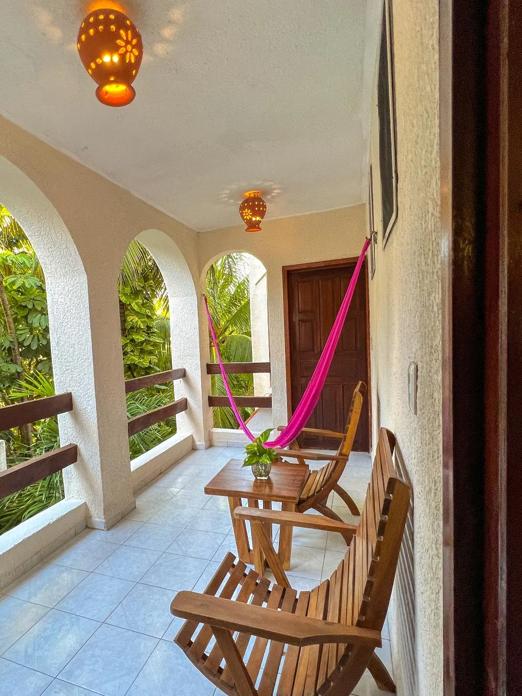 Terrace, Hul-Ku, Playa Del Carmen