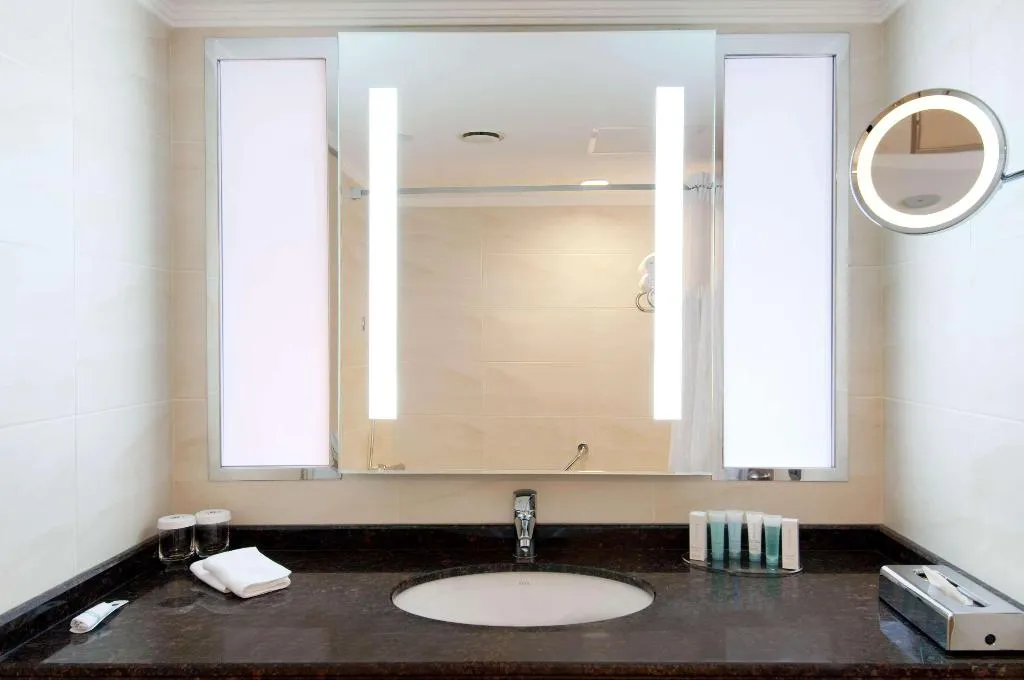 Room, Hilton Izmir, Izmir
