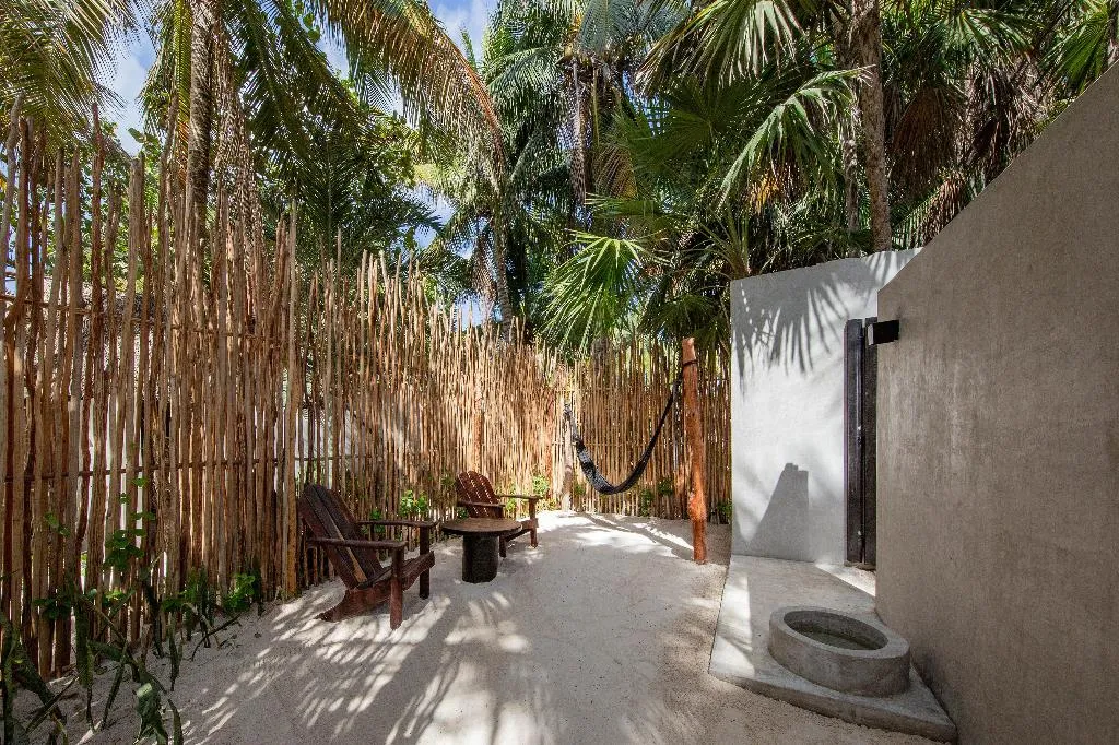 Room GARDEN VIEW KING BED Room, Maya Tulum, Cancun Area
