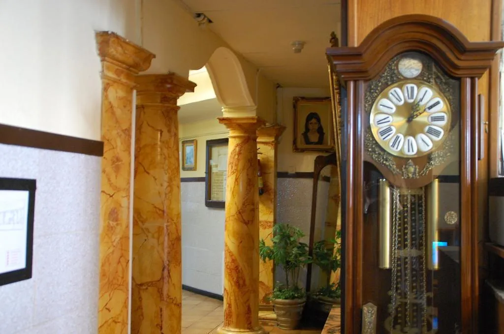 General view, Pension 45, Barcelona
