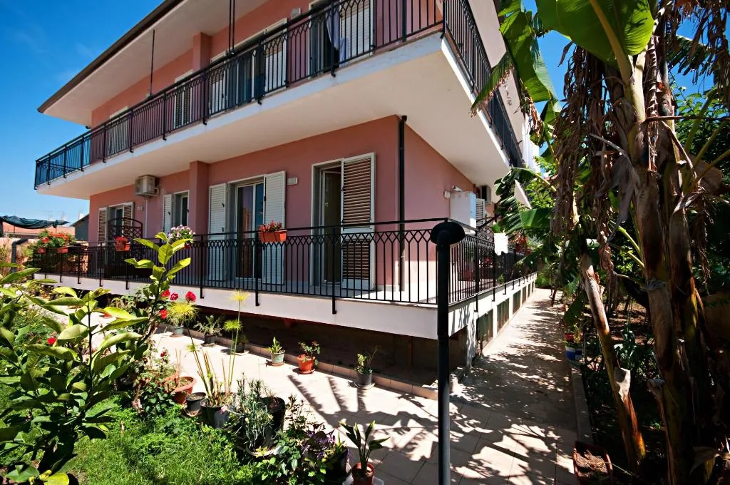 General view, B&B Kosmos, Catania