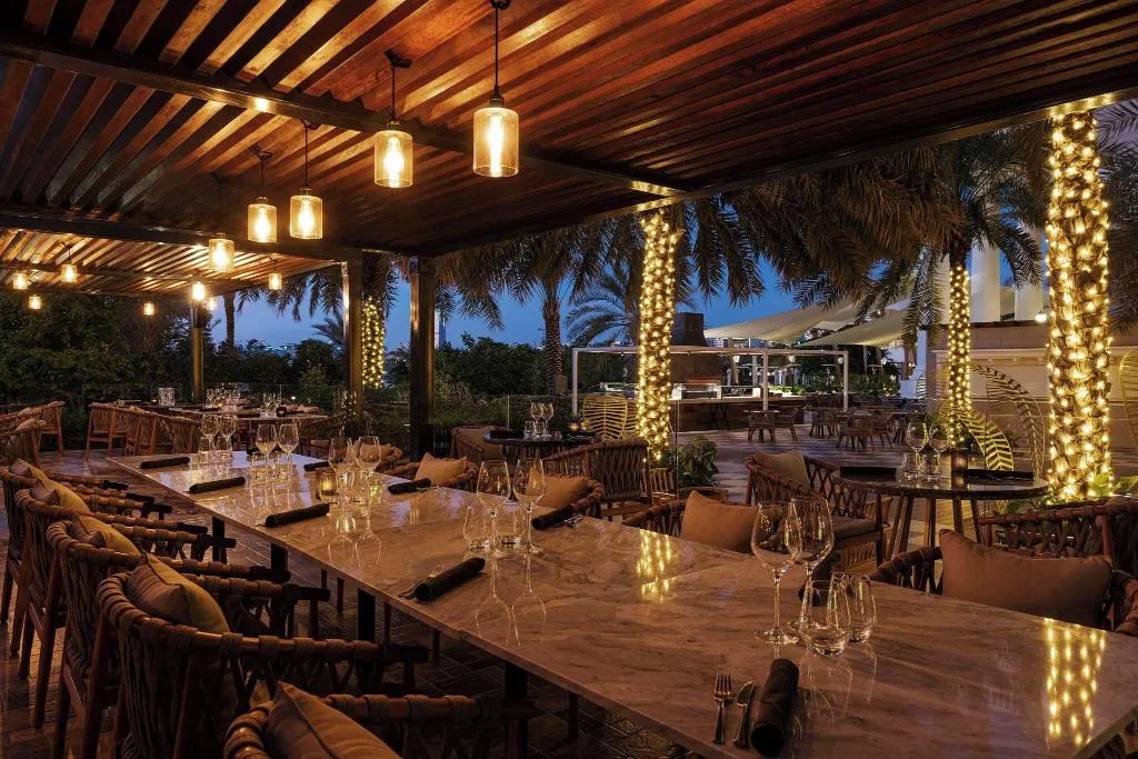 Restaurant, Westin Mina Seyahi Beach Resort & Marina, Dubai