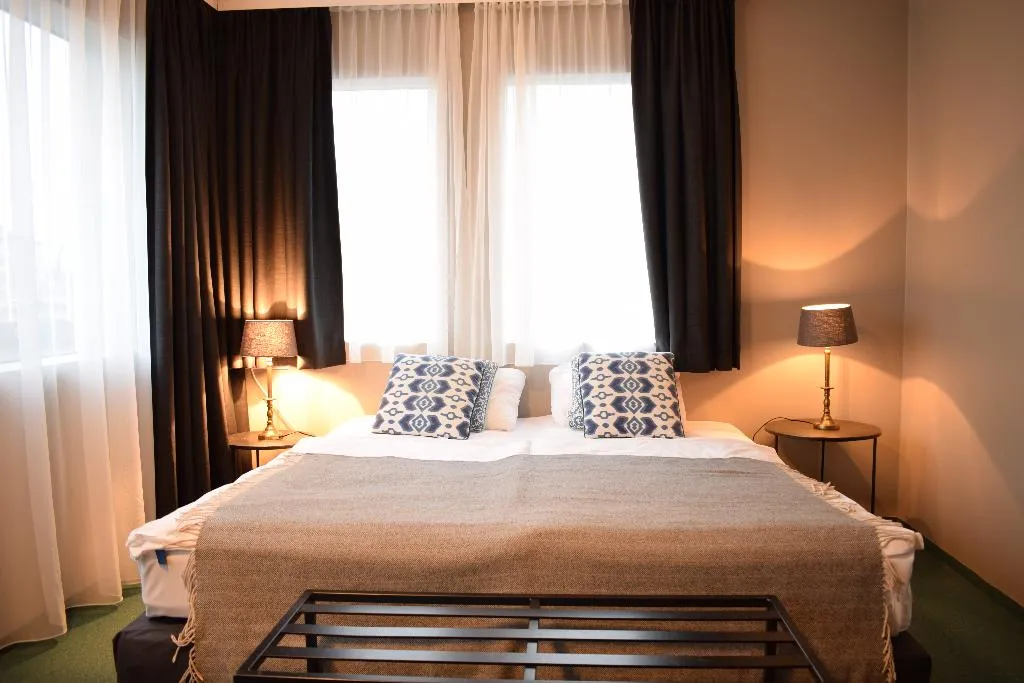 Double or Twin WITH VIEWS Room, Hotel Leifur Eiriksson, Reykjavik