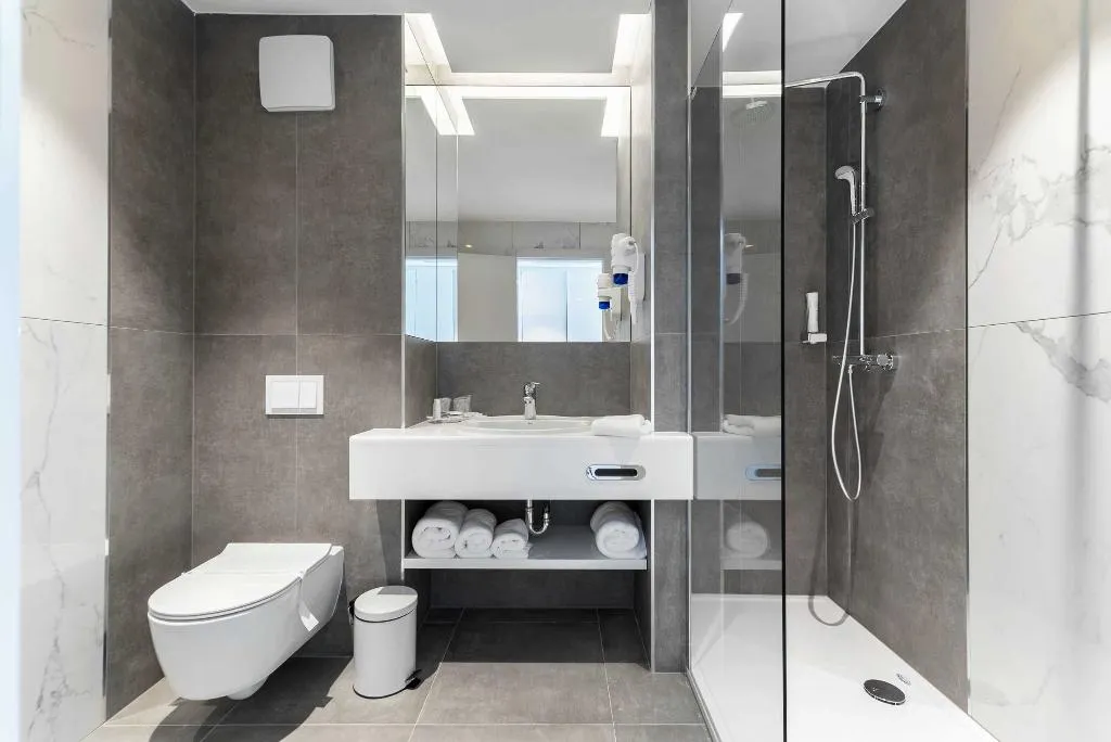 DOUBLE CLASSIC WITH BALCONY Room, Boutique Hotel Mirjam, Split