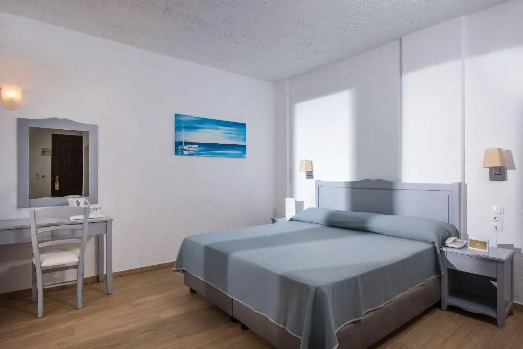 Double or Twin SIDE SEA VIEW Room, Hersonissos Village, Crete