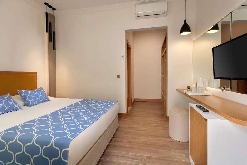DOUBLE SINGLE USE GARDEN VIEW Room, Armas Life Belek, Antalya