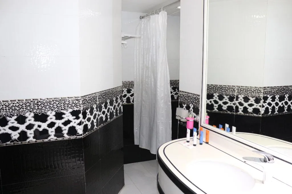 Double or Twin STANDARD Room, White Fort Hotel, Dubai
