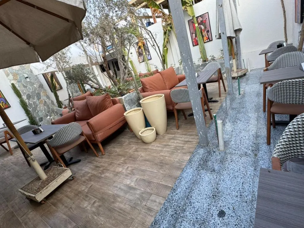 Bar, Panorama Ramsis Hotel & Cafe, Cairo