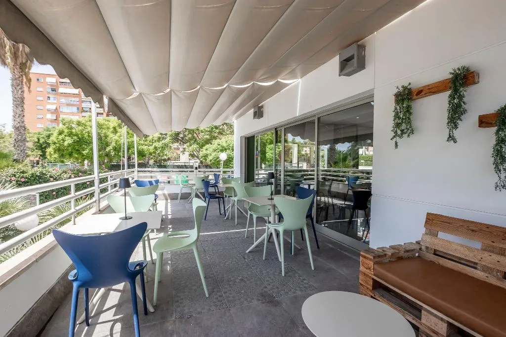 Terrace, Travelodge Alicante Puerto, Costa Blanca
