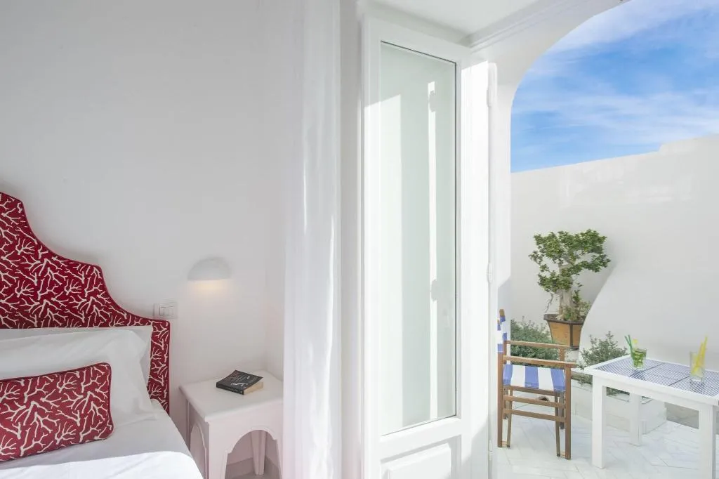 DOUBLE STANDARD Room, Tramonto D'oro, Naples