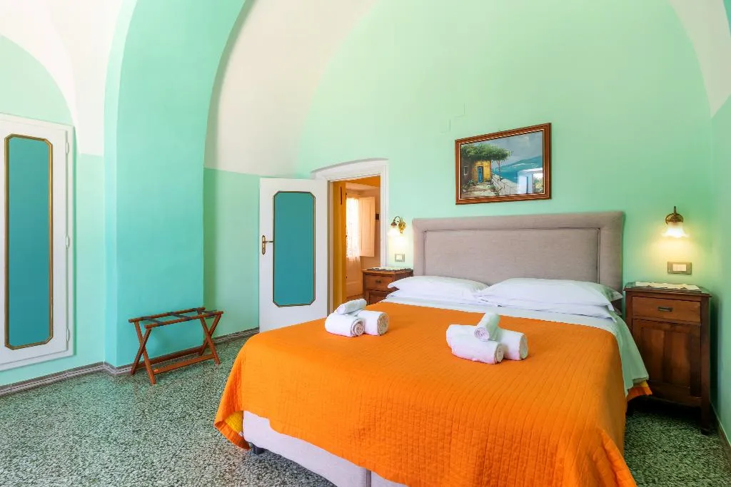 APARTMENT STANDARD Room, Villarena Relais, Naples