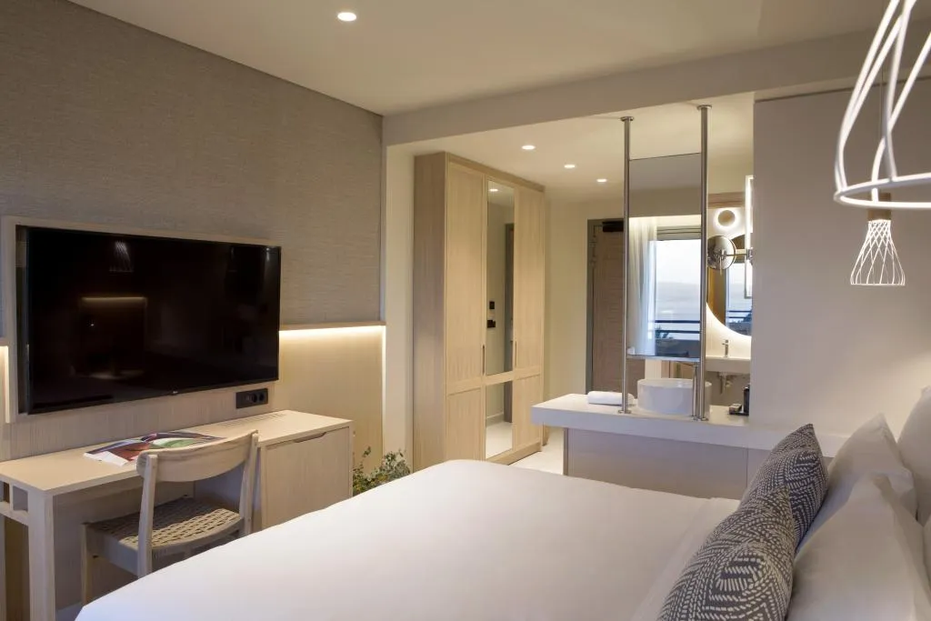 DOUBLE DELUXE SEA VIEW Room, MERAVIA Leonardo Limited Edition, Halkidiki