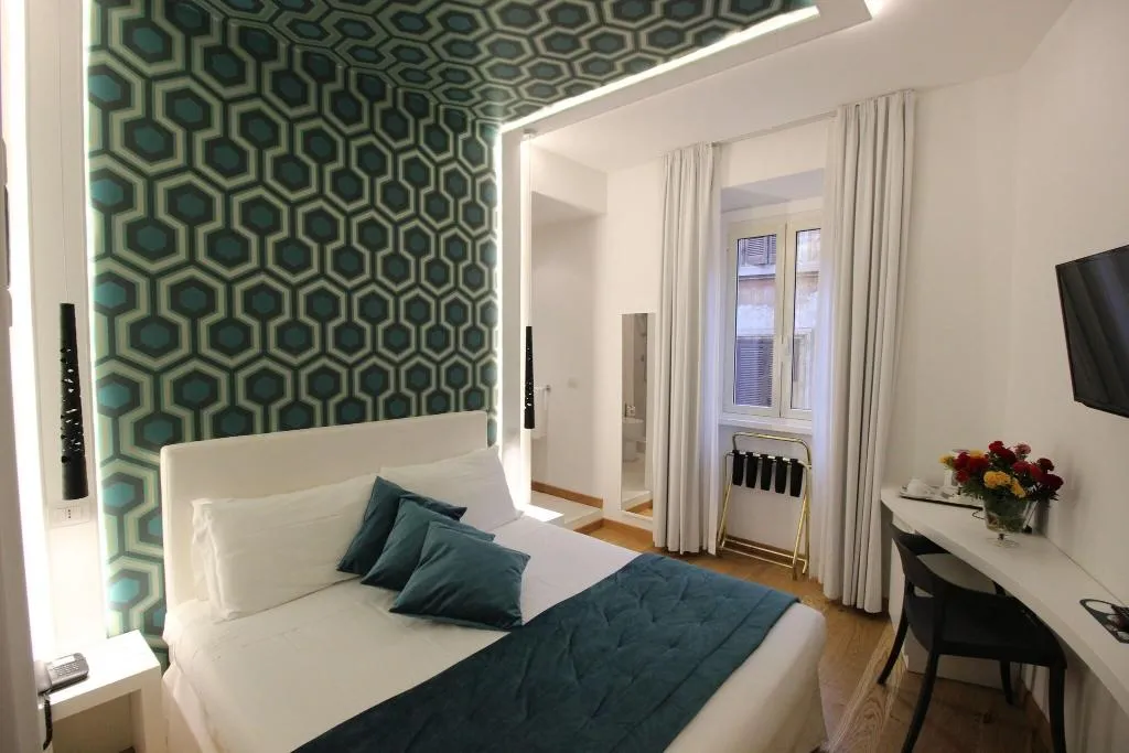 Double or Twin CITY VIEW Room, Albergo Abruzzi, Rome