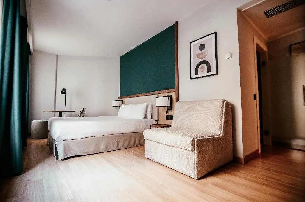 General view, Hotel Elche Centro Affiliated by Melia, Costa Blanca