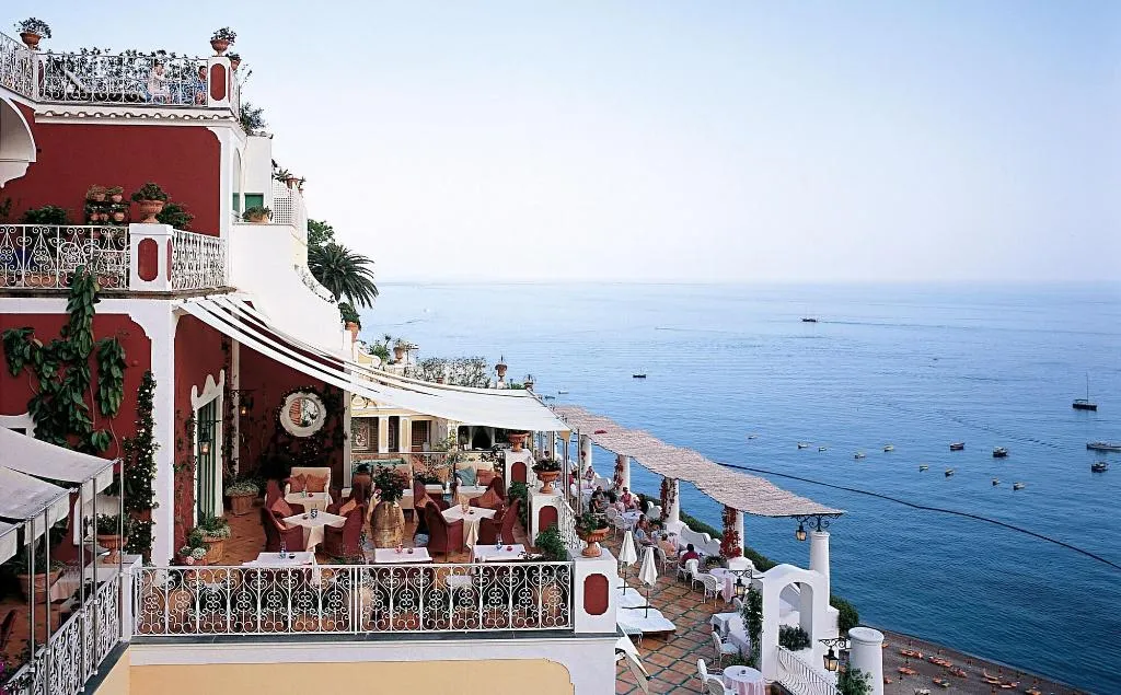 Terrace, Le Sirenuse, Naples