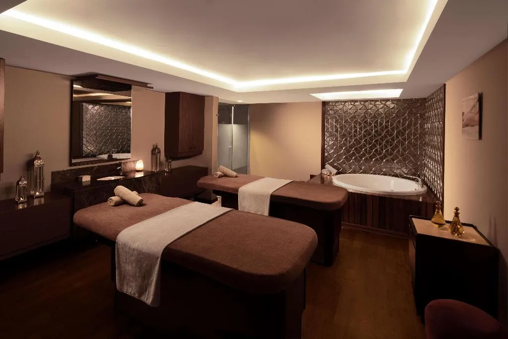 Sports and Entertainment, Papillon Ayscha, Antalya