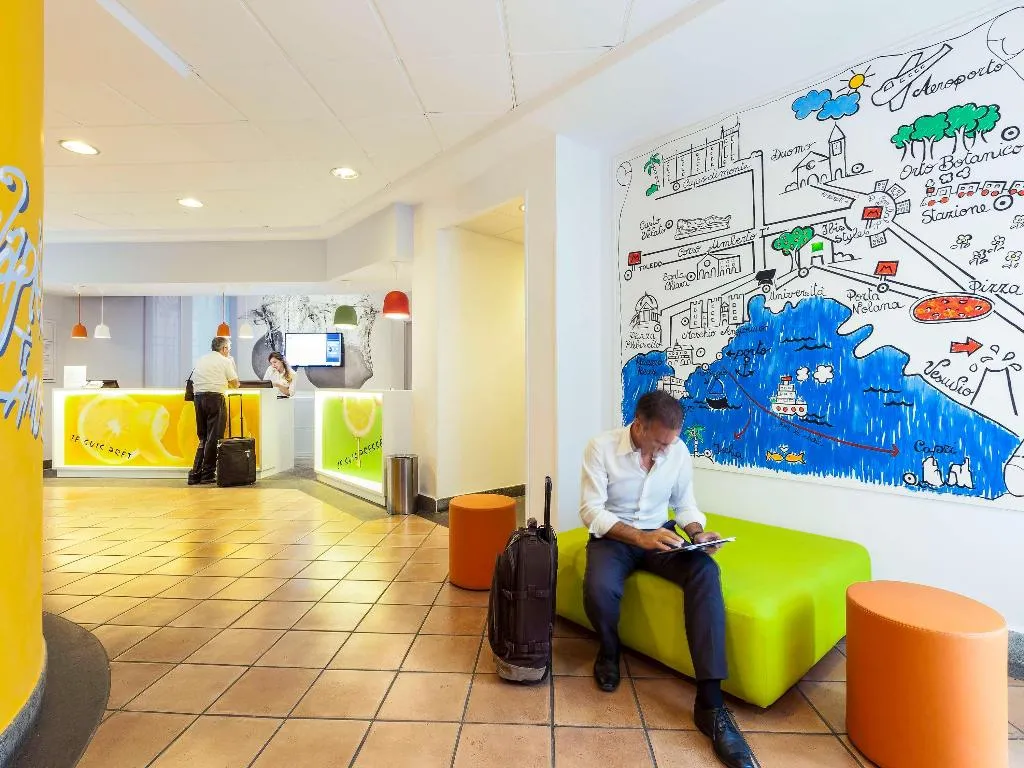 Bar, Ibis Styles Napoli Garibaldi, Naples