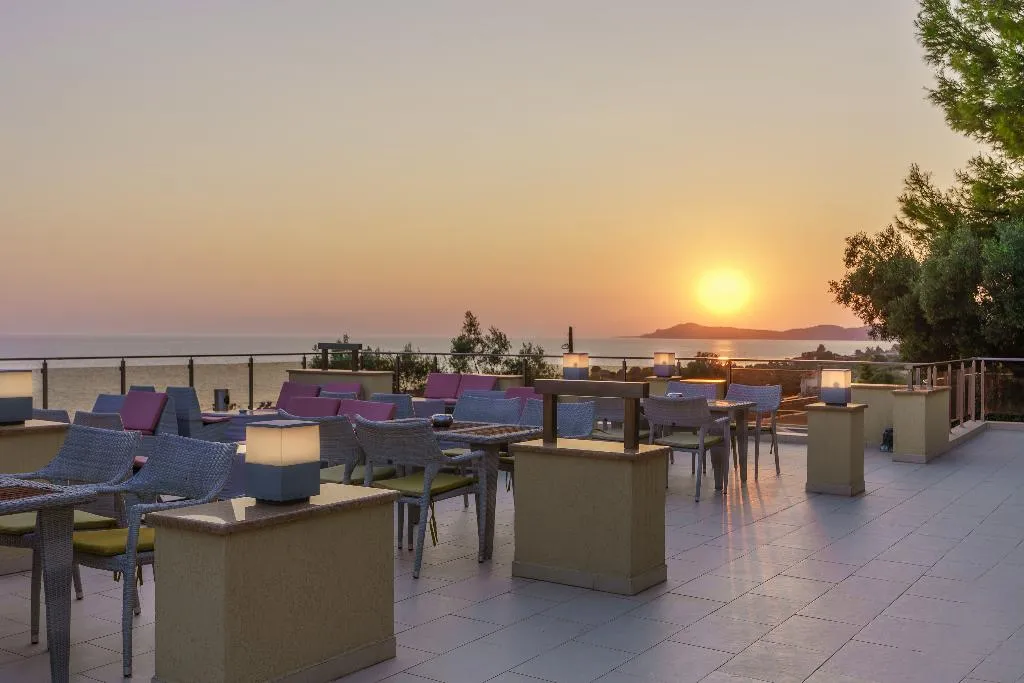 Restaurant, Greek Pride Cronwell Rahoni, Thessaloniki