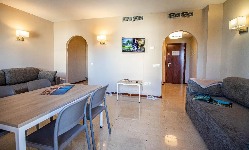 APARTMENT CAPACITY 6 TWO BEDROOMS Room, Ilunion Miramar, Costa Del Sol