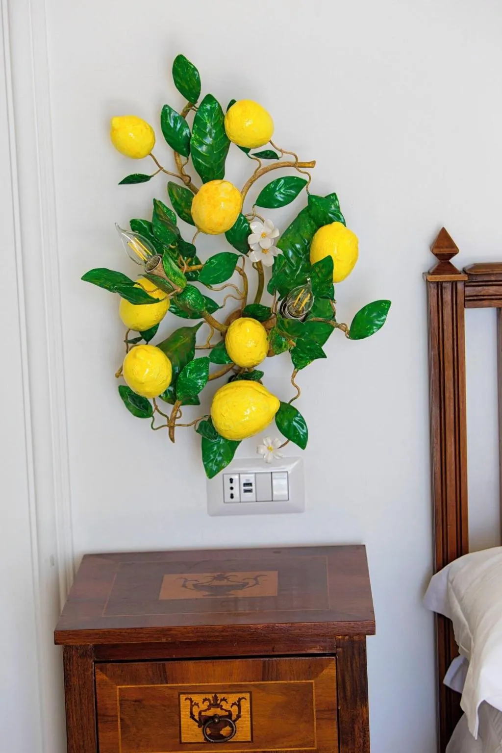 Room, Smeraldo, Naples