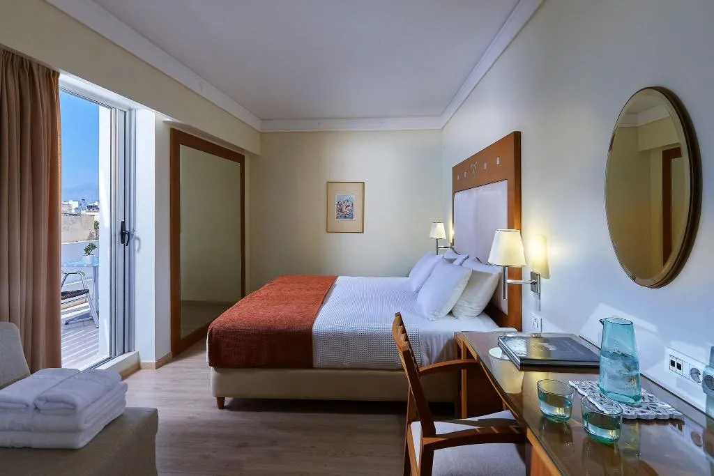 SUITE EXECUTIVE KING BED Room, Atrion, Crete