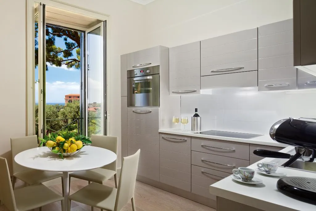 VILLA THREE BEDROOMS Room, Grand Hotel Excelsior Vittoria Spa, Naples
