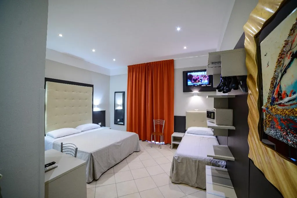 Room, Hotel Demó, Milan