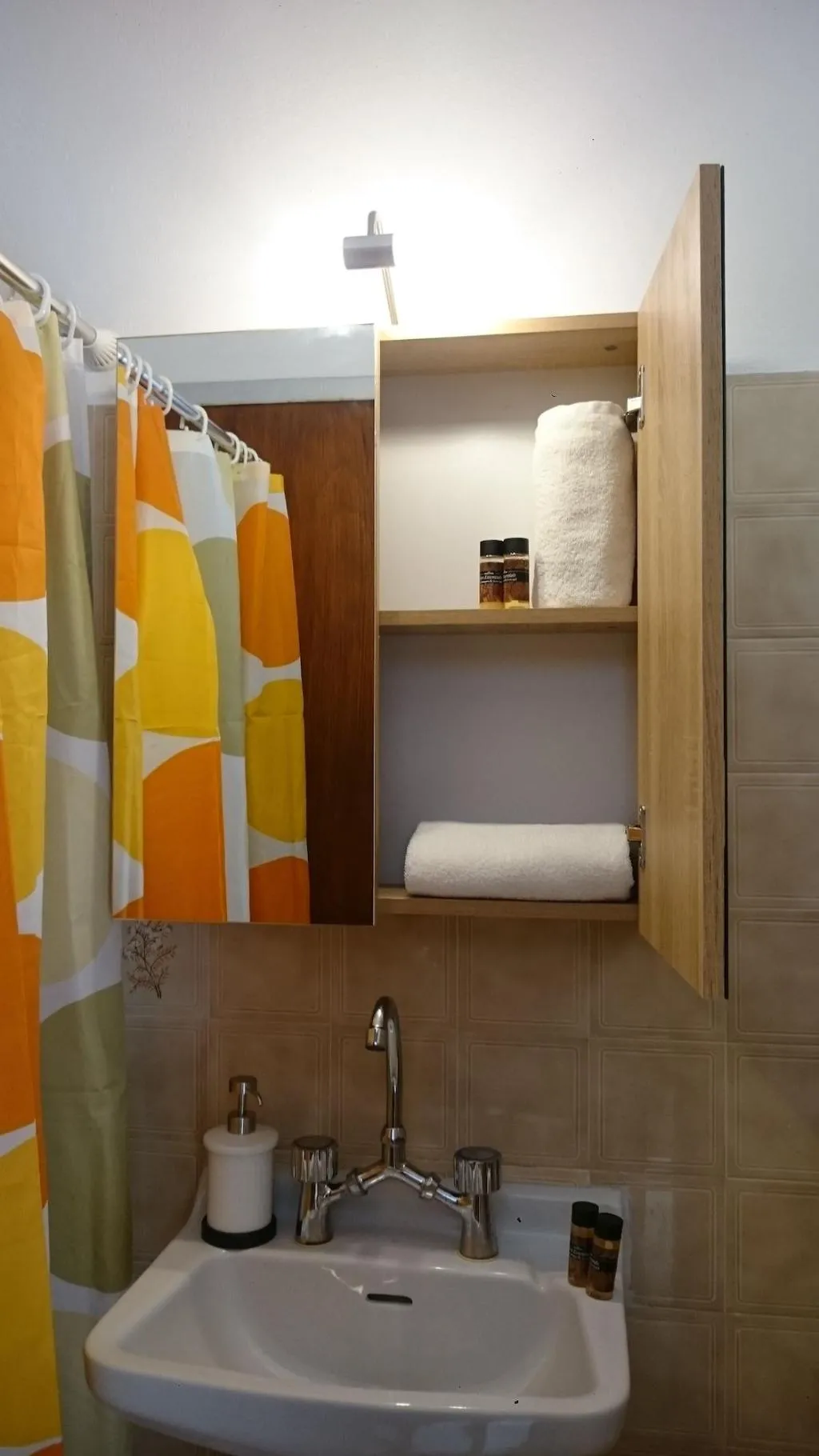 STUDIO STANDARD Room, Aronis Apartments, Corfu