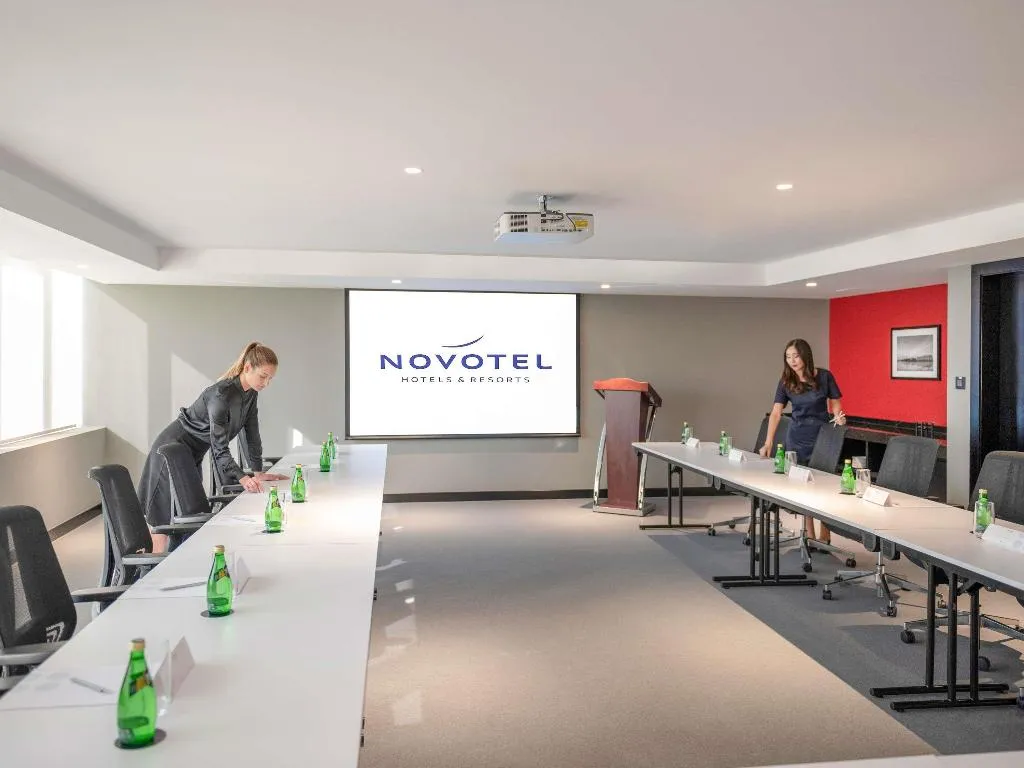 Conferences, Novotel Sharjah Expo Centre, Dubai