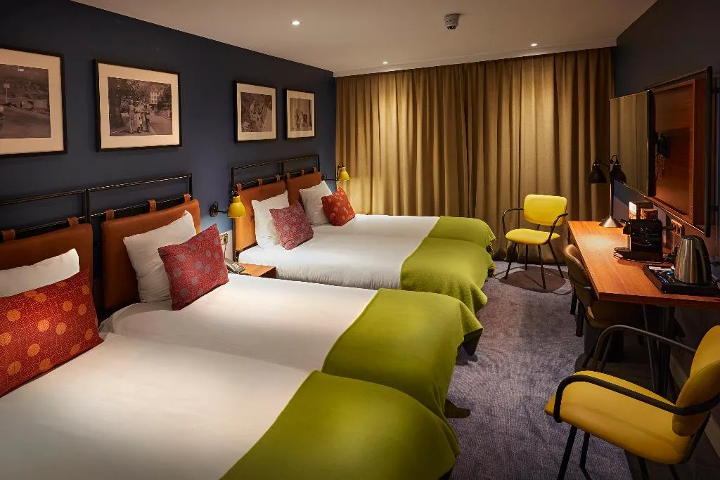 QUADRUPLE STANDARD Room, Hotel Lion d'Or, Amsterdam