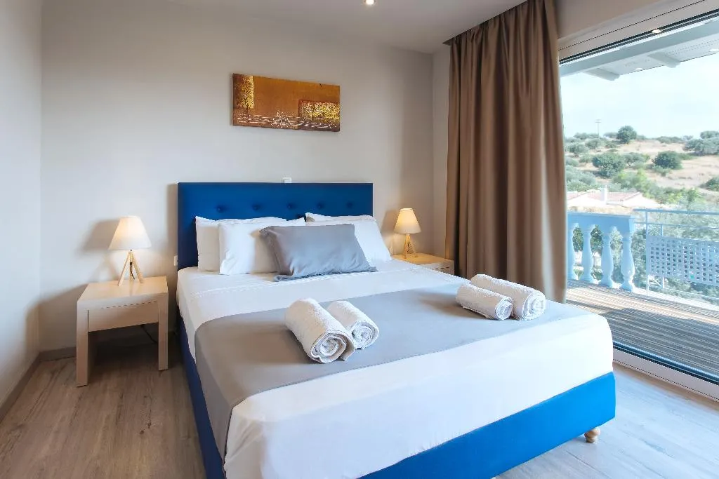 APARTMENT DELUXE SEA VIEW Room, Sunny Place Resort, Athens
