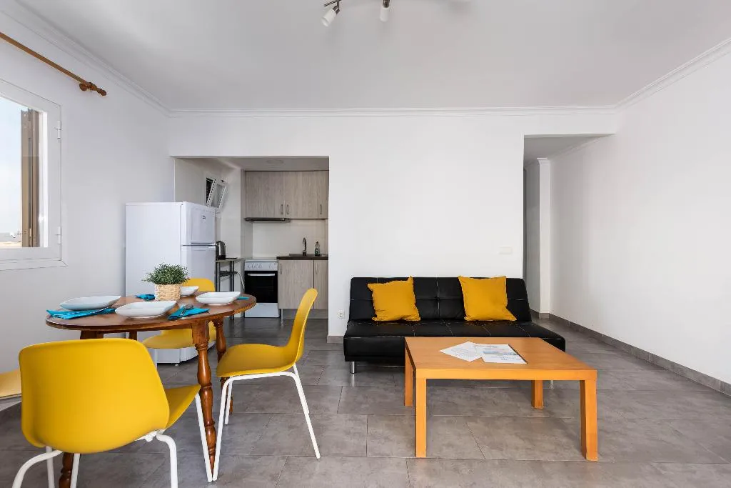 APARTMENT TWO BEDROOMS Room, Acapulco Apartments, Majorca