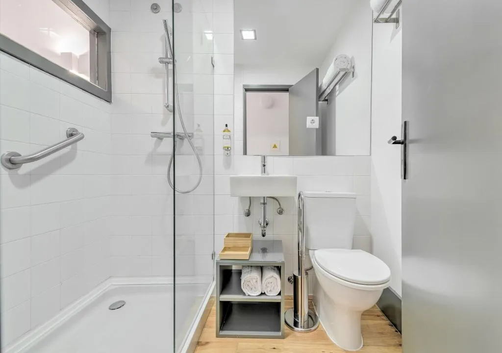 DOUBLE CITY VIEW Room, Homey River Suites, Porto