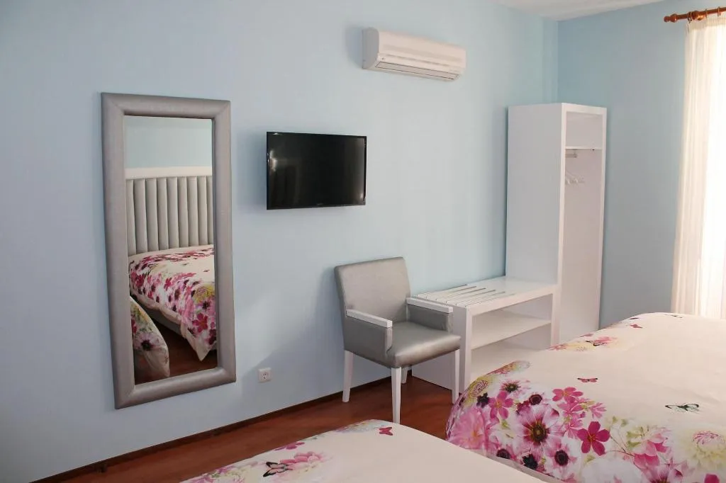 Room, Grande Oceano Guest House, Porto