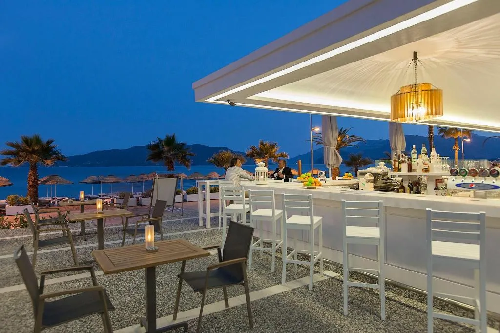 Bar, The Beachfront Hotel, Dalaman