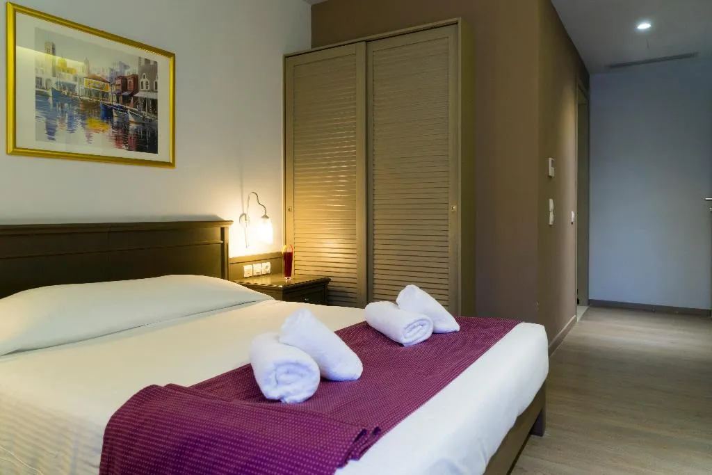 TRIPLE DELUXE Room, Castello City, Crete