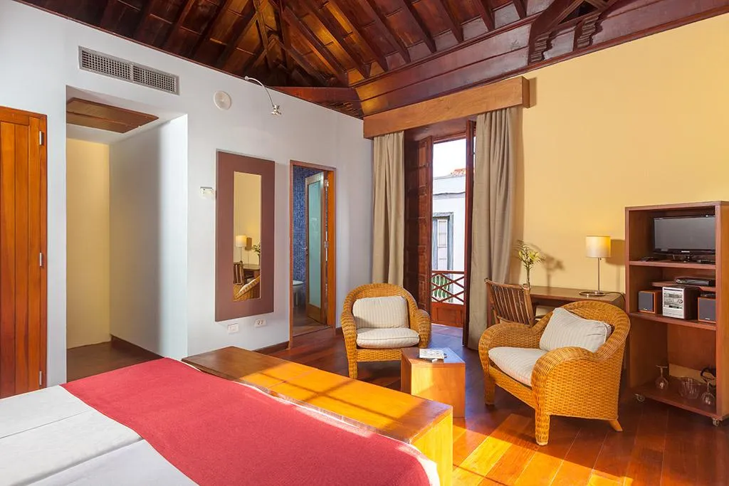 Double or Twin SUPERIOR Room, Hotel LIVVO La Quinta Roja, Tenerife